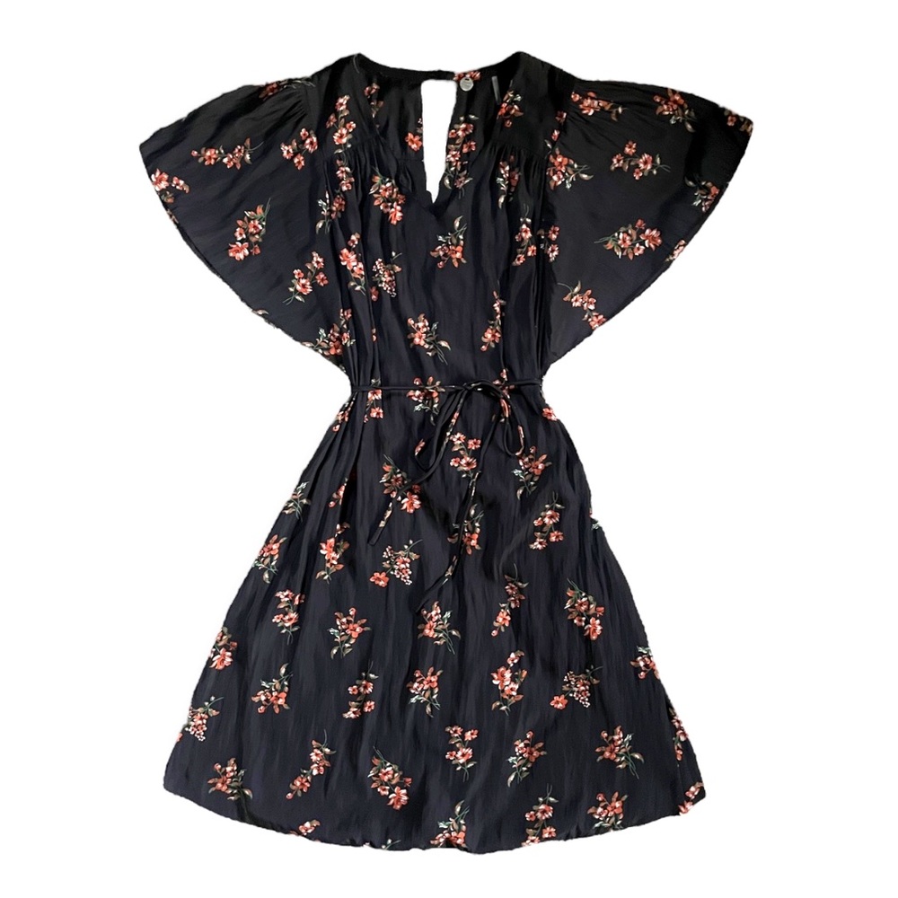 Gorgeous Margaret O’Leary Silky Black Floral Flutter Sleeve Dress, sz Small